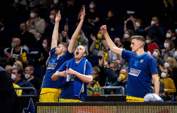 团队在赛前 团队在赛前